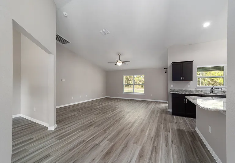 10152 SW 188th Cir — Photo 4