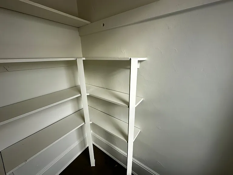 335 N 100 E — Photo 10