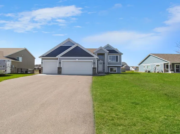 1800 11th St NE, Buffalo, MN 55313