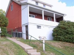 132 W 12th Ave, Tarentum, PA