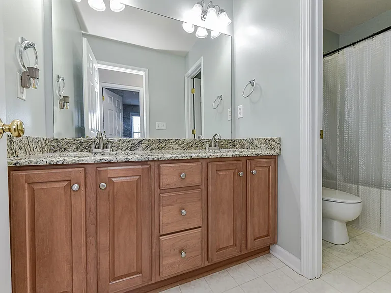 16829 Hampton Trace Rd — Photo 36