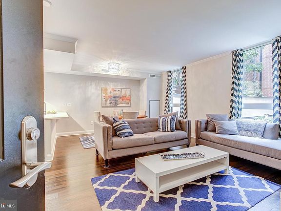 4th image of 4915 Hampden Ln #209