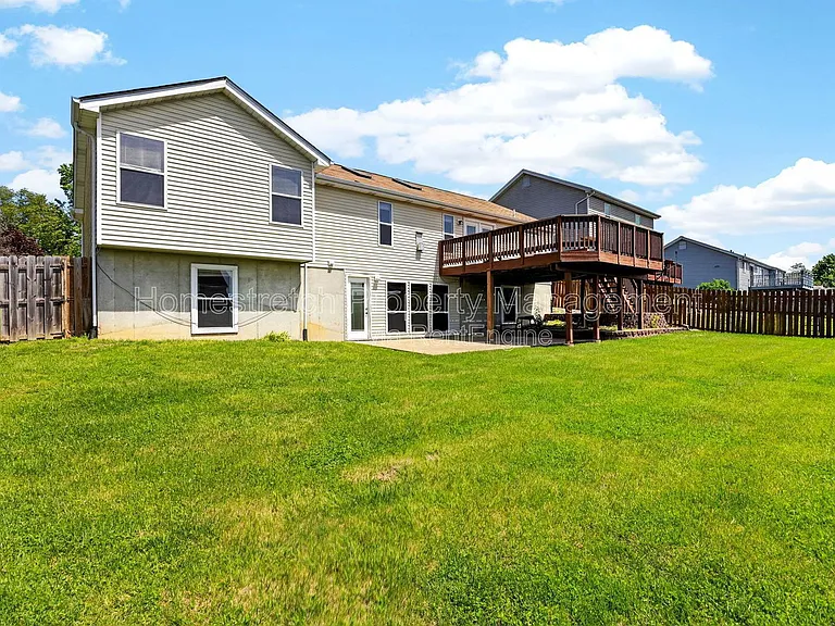 166 Royallprairie Ln — Photo 3