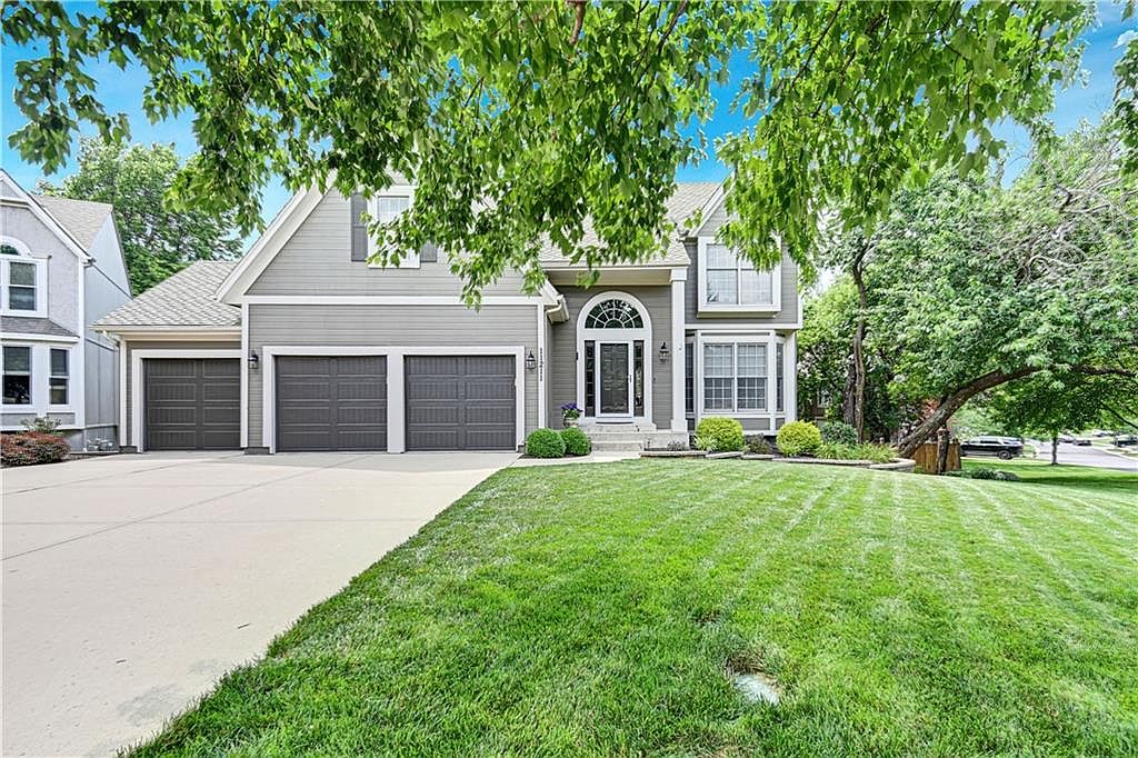 11211 W 132nd Ter, Overland Park, Ks 66213 