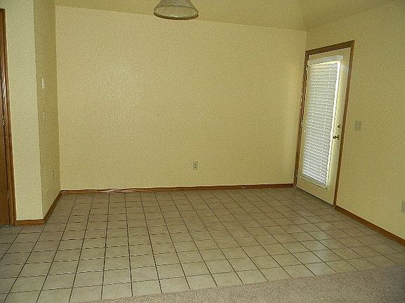 4th image of 2309 Bradford Pl