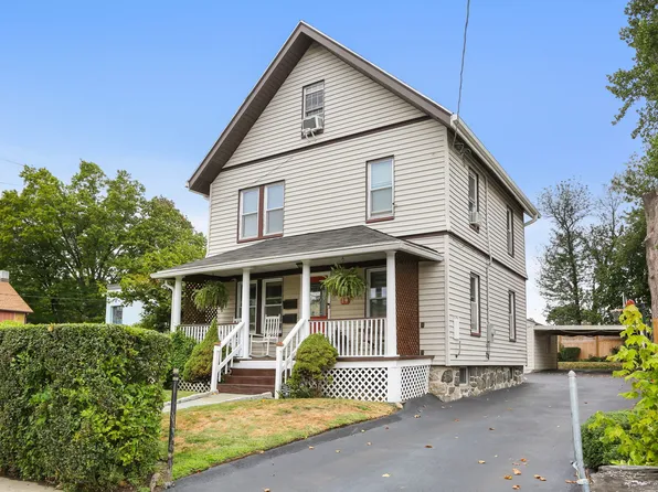 19 Waverly Place, Stamford, CT 06902