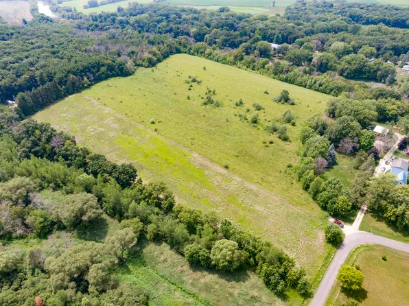Weihert Rd, Reeseville, WI 53579