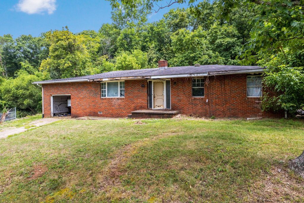 Real estate listing image