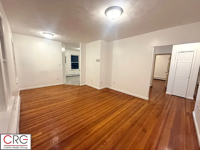 8 Pearl St #3 — Photo 13