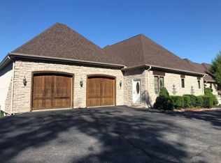 518 Skyline Rd, Branson, MO 65616