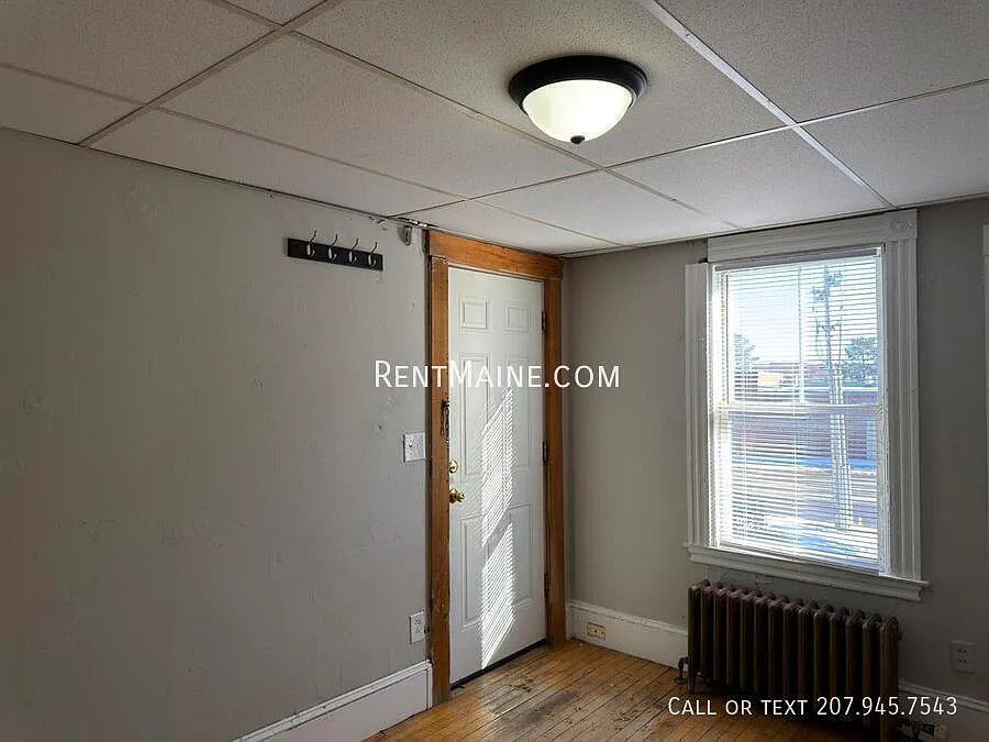 9 Catell St #5