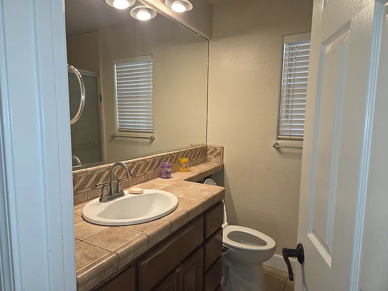3369 N Redda Rd — Photo 12