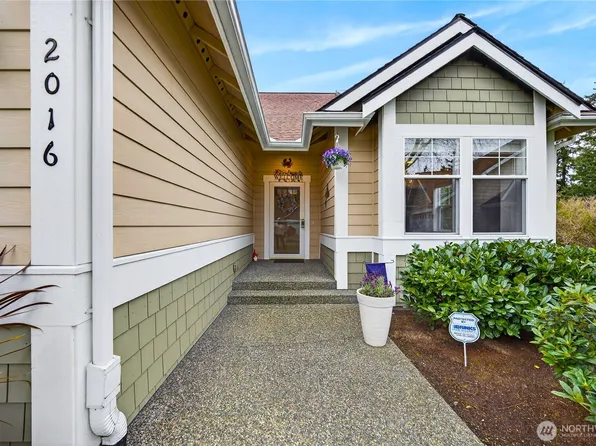 2016 Cascade Court, Anacortes, WA 98221