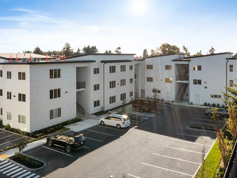 Bell Pointe Terrace Apartments — Photo 2