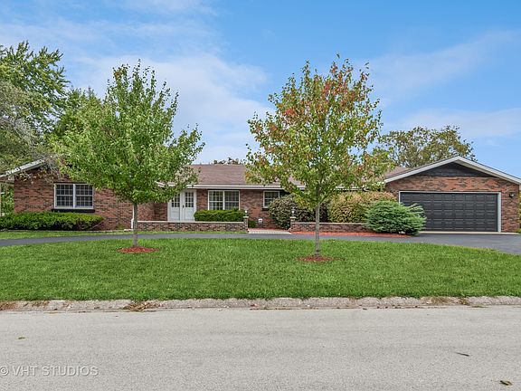 2nd image of 13406 W Pawnee Ln