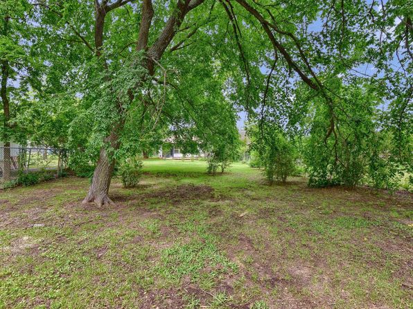 107 Houston St, Pottsboro, TX 75076