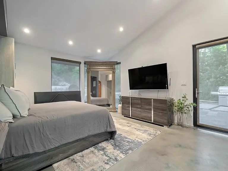 3217 Oakley Dr — Photo 25