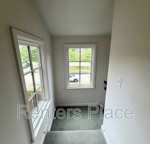 1904 S Yorktown Ave — Photo 30