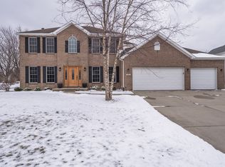 1005 Sterling Glen Cc Ct, Normal, IL 61761