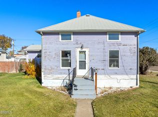 222 8th St SE, Sidney, MT 59270