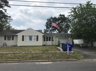 308 Lake Shore Dr, Brick, NJ 08723
