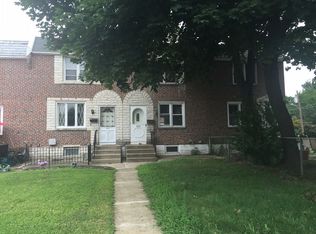 403 Pine St, Glenolden, PA 19036