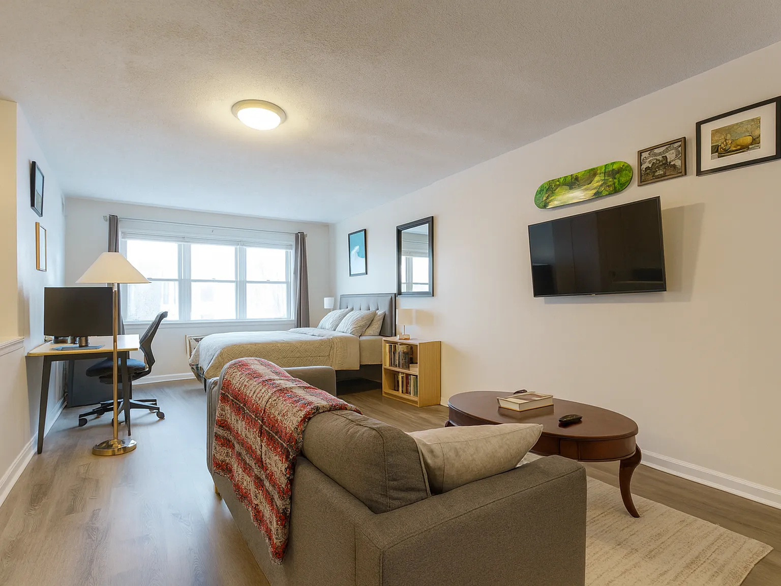 Milton II Apartments — Photo 3