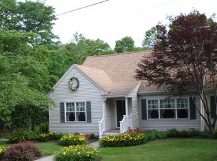 6 Myrtle St, Braintree, MA 02184