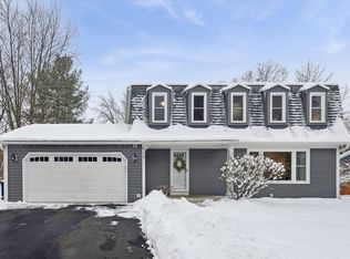 312 Leeds Ct, Naperville, IL 60565
