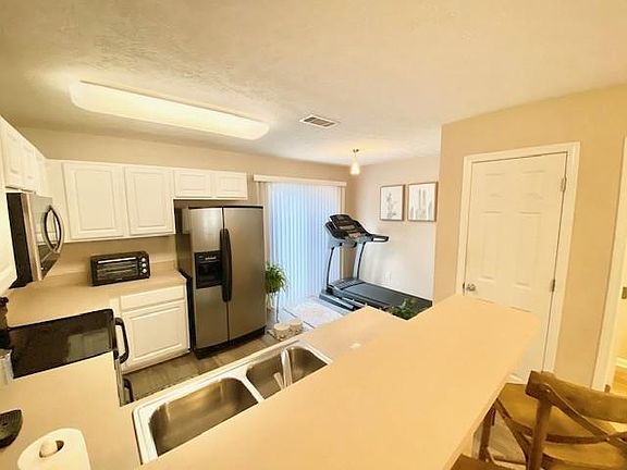 5th image of 444 Flintlock Ct