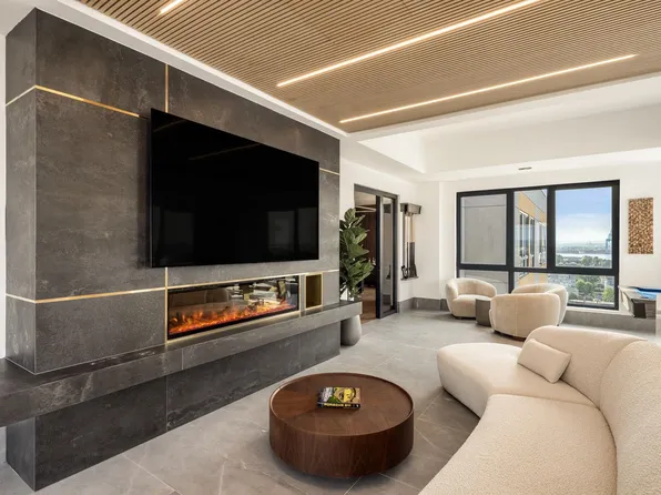 285 Broadway image 11 of 17