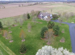 10087 Cemetery Rd, Pecatonica, IL 61063