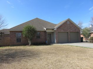 102 Cricklade Ct, Youngsville, LA 70592