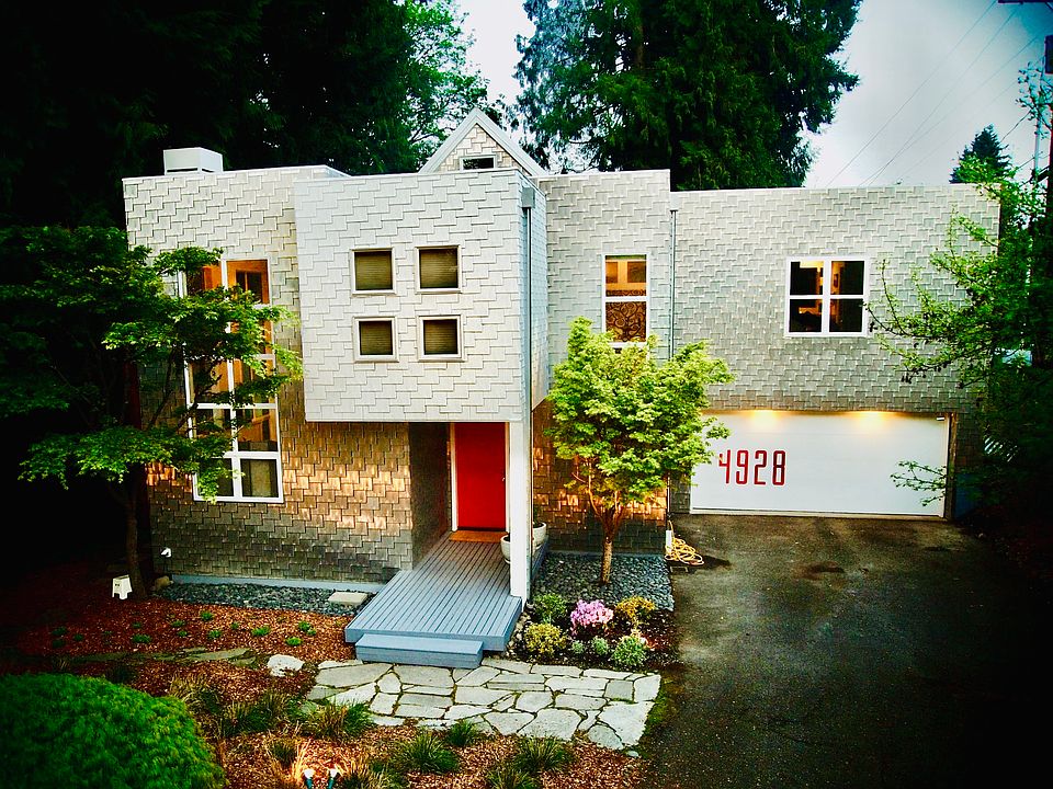 1st image of 4928 194th Ave SE