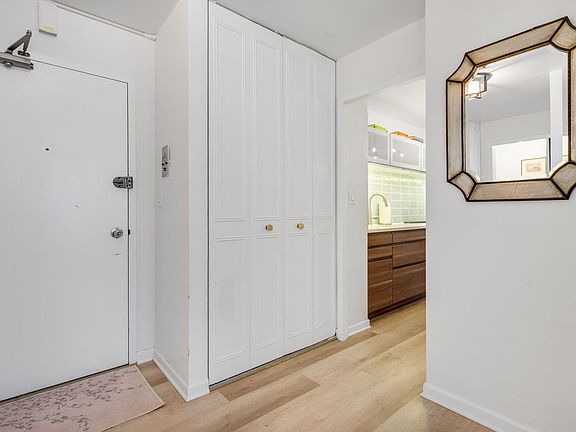 3rd image of 4250 N Marine Dr APT 1729