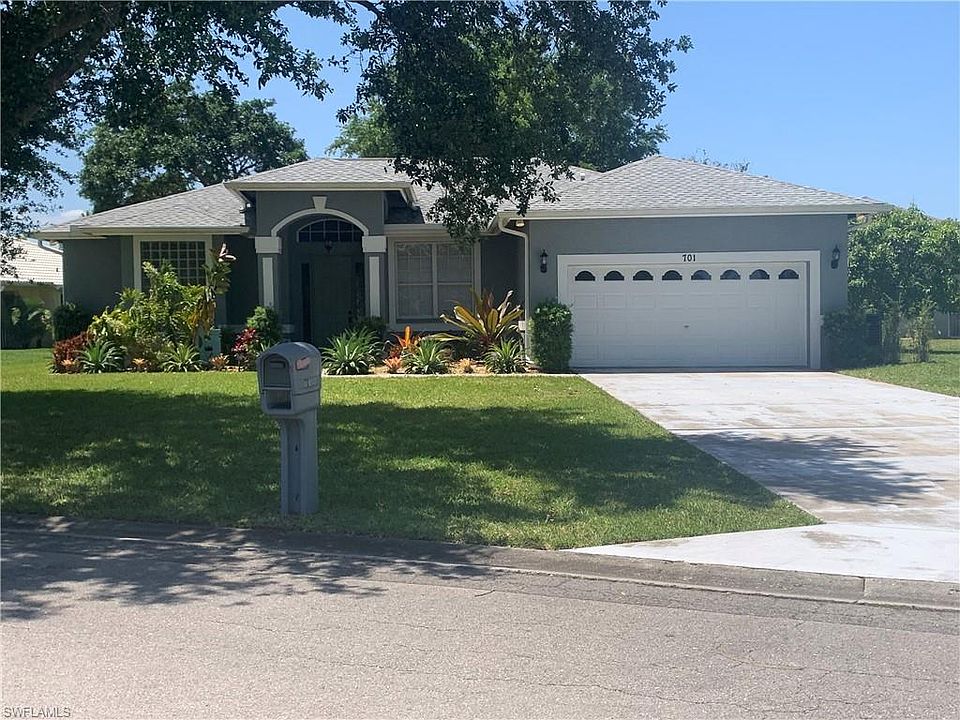 1st image of 701 Meyer Dr