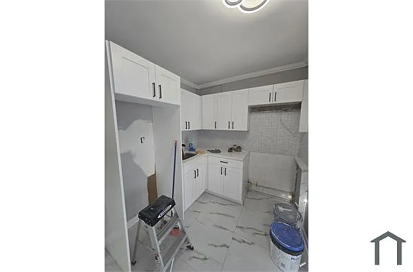 Building Photo - 211 Parker St #2