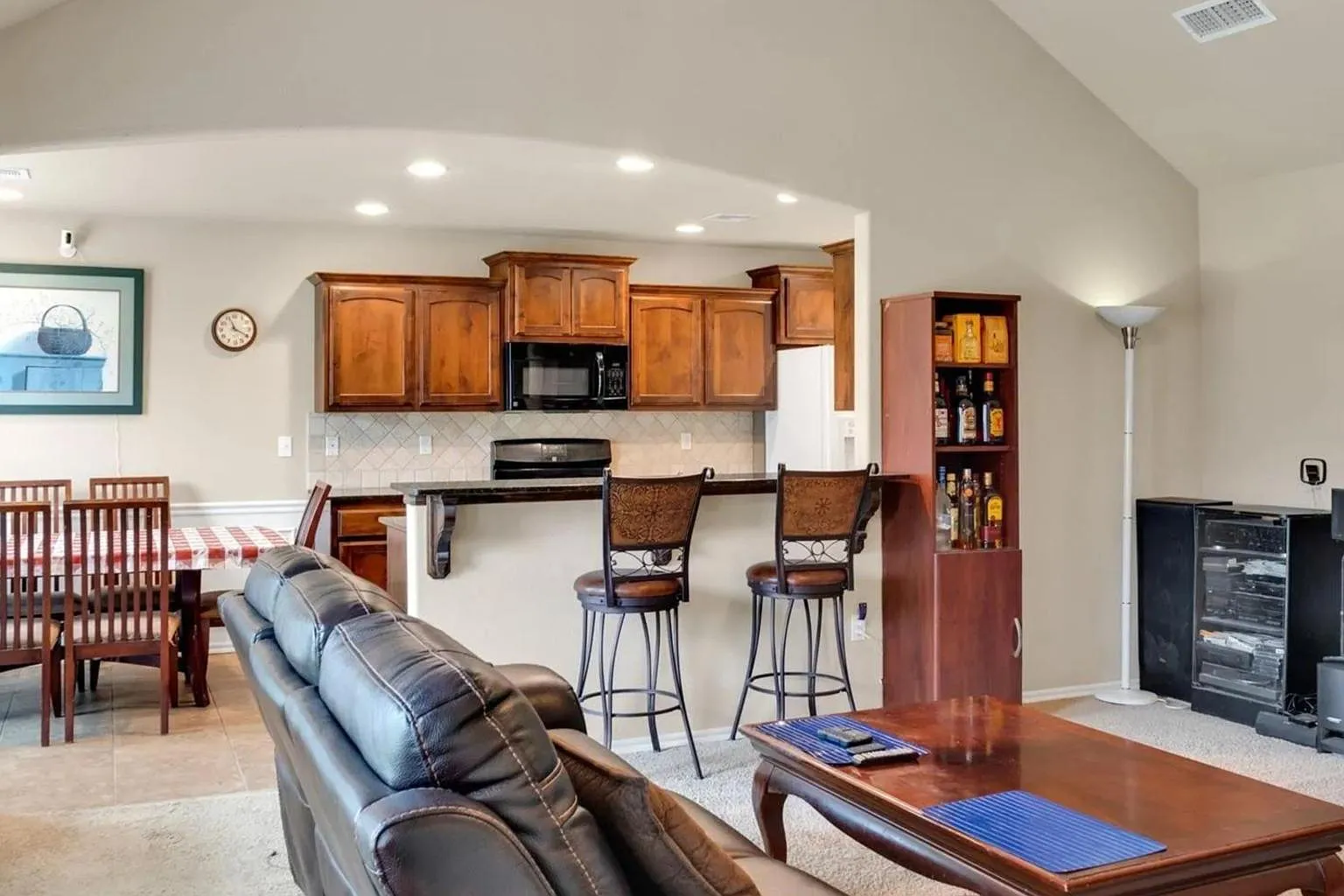 3 bed, 1500 sqft, $1,750 — Photo 4