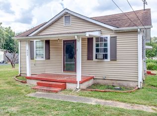 809 S Everett High Rd, Maryville, TN 37804