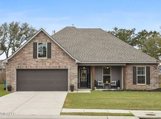7605 June Cv, Ocean Springs, MS 39564