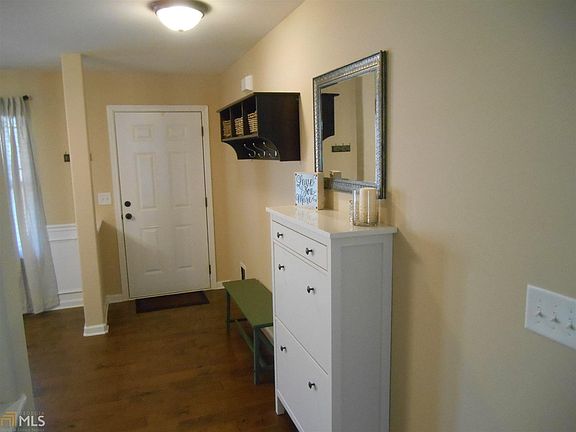 3rd image of 149 Pristine Dr