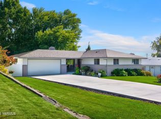 405 N 61st Ave, Yakima, WA 98908