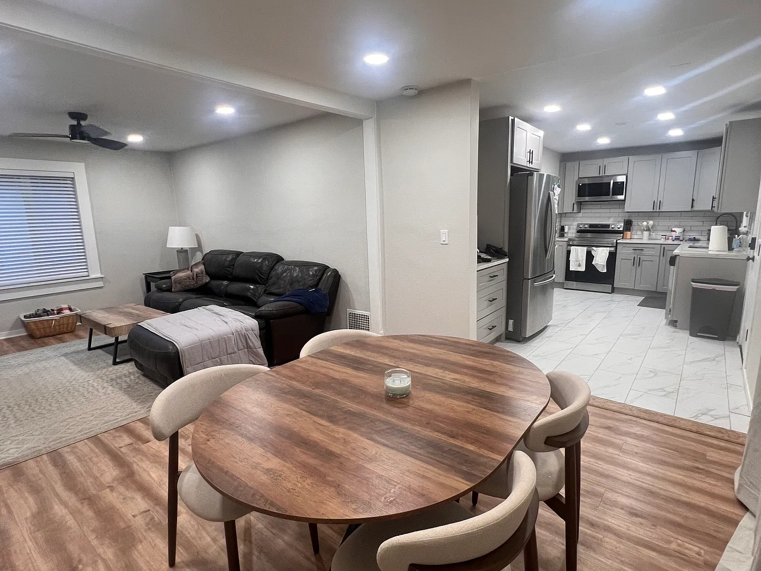 2 bed, 1309 sqft, $3,000 — Photo 3