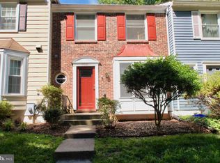 9027 Giltinan Ct, Springfield, VA 22153