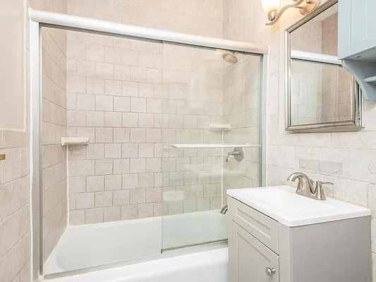 Sold by Re/Max In The City | media 8