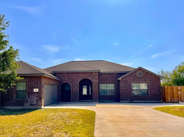 225 Running Bear Trl, Del Rio, TX 78840