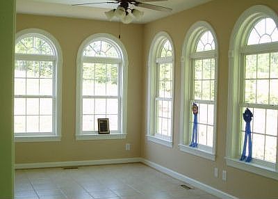 Sunroom w/ Tile Floor