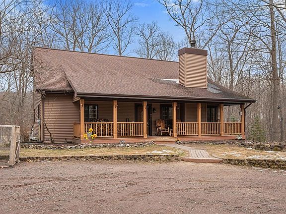 2nd image of 1388 West Town Hall Road