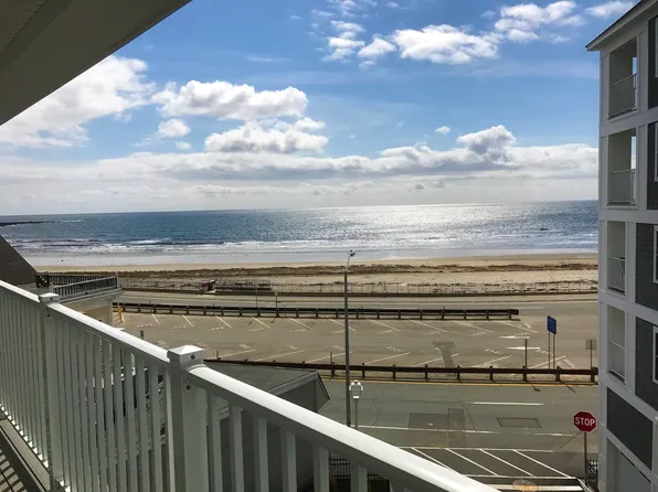 377 Ocean Blvd, Hampton, NH