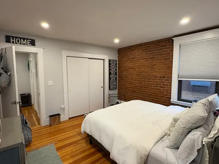 15 South St #6 — Photo 4